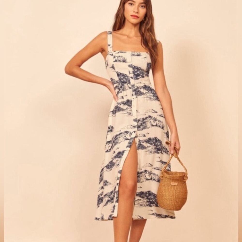 Reformation saltillo dress paradiso print blue cream slip dress button size 4
